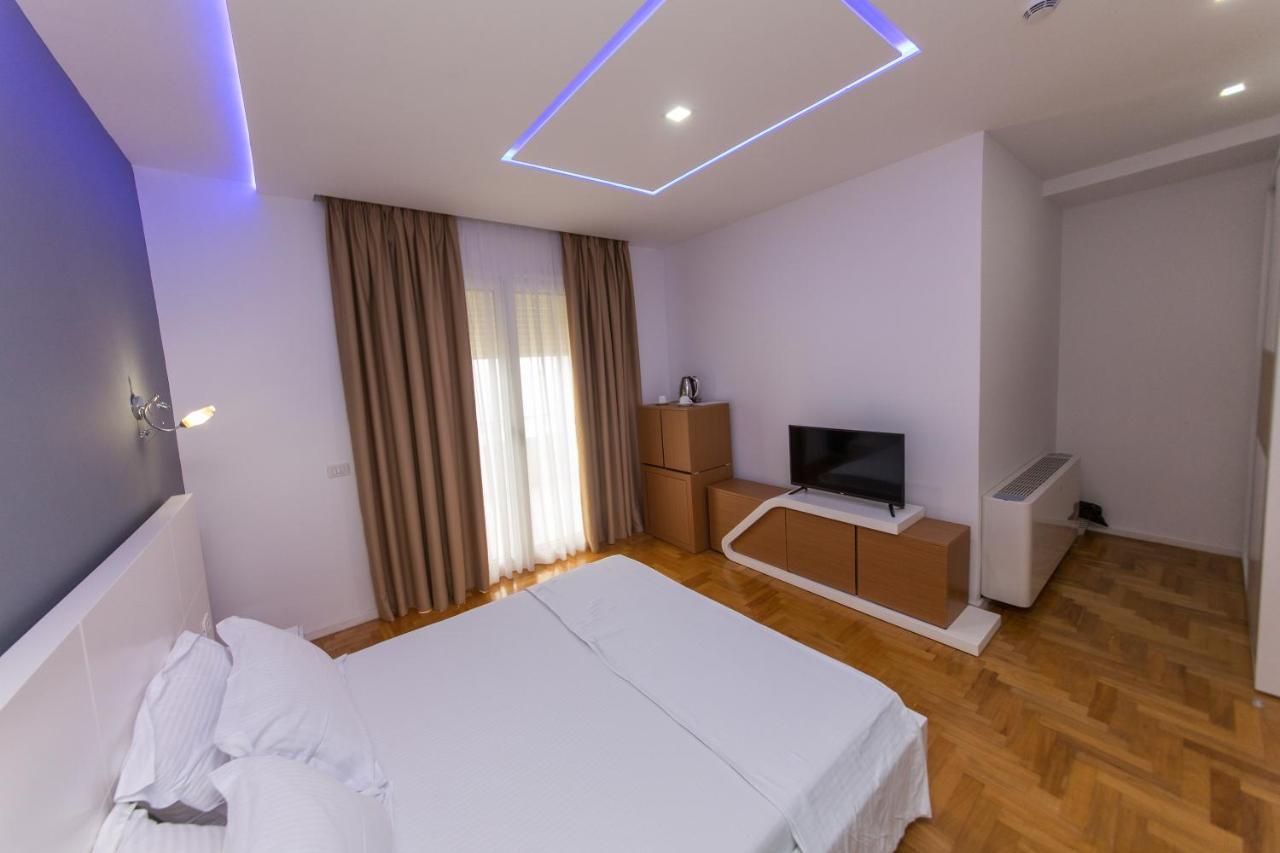 Aler Luxury Vlore Hotell Exteriör bild